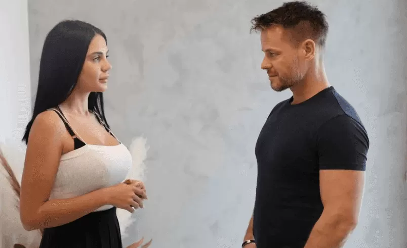 【真人SLG/汉化/完结】超级快递员完结 AI版【PC+安卓/2.00G/更新】Super Courier [Final]